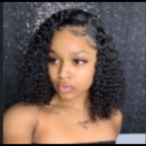 BLACK CURLY 16in WIG